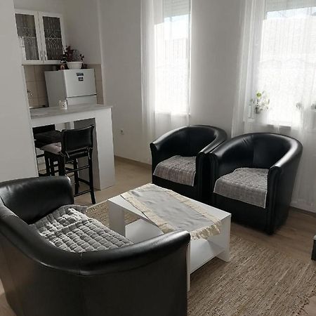 Dreams Apartments Ni Eksteriør bilde